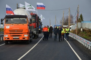 Открыто рабочее движение по капитально отремонтированному мосту через р. Лявлю. 