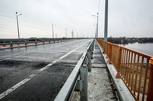 Мост через реку Исакогорку на км 4 автодороги М-8 "Холмогоры" Подъезд к Северодвинску.